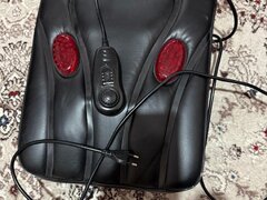 Aparat de masaj pentru dureri de spate